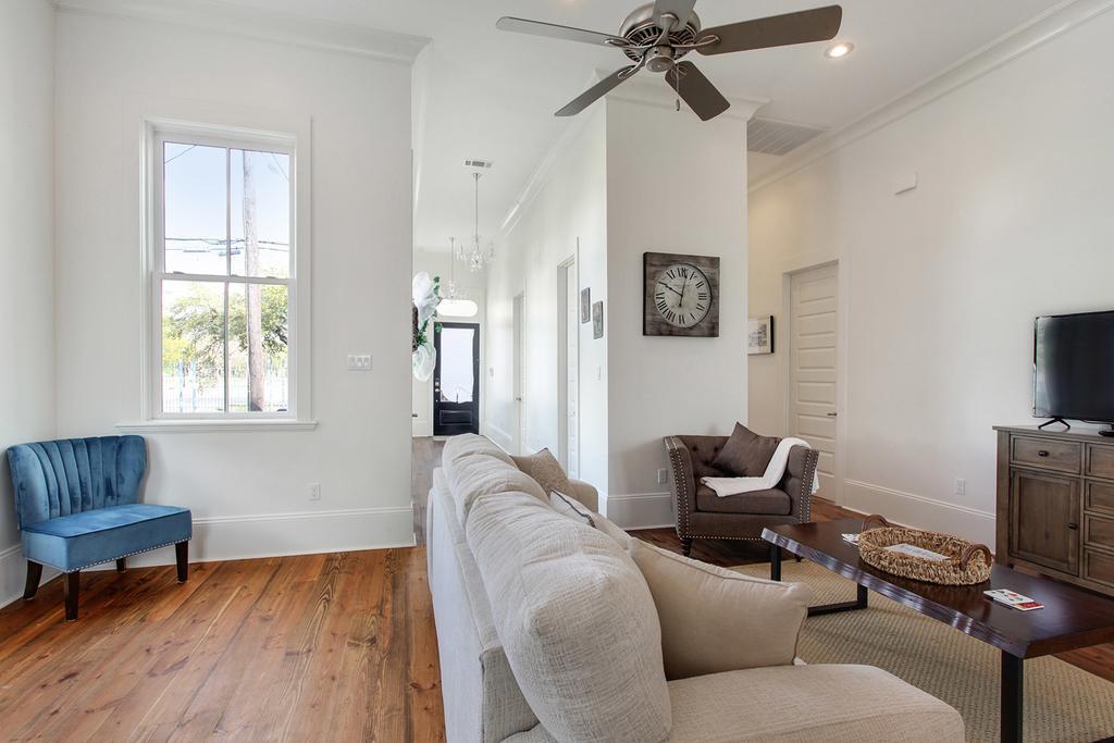 Charming Royal Queen Blocks From Fq! Villa New Orleans Exterior photo